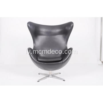 Ādas olu krēsls melnā krāsā
